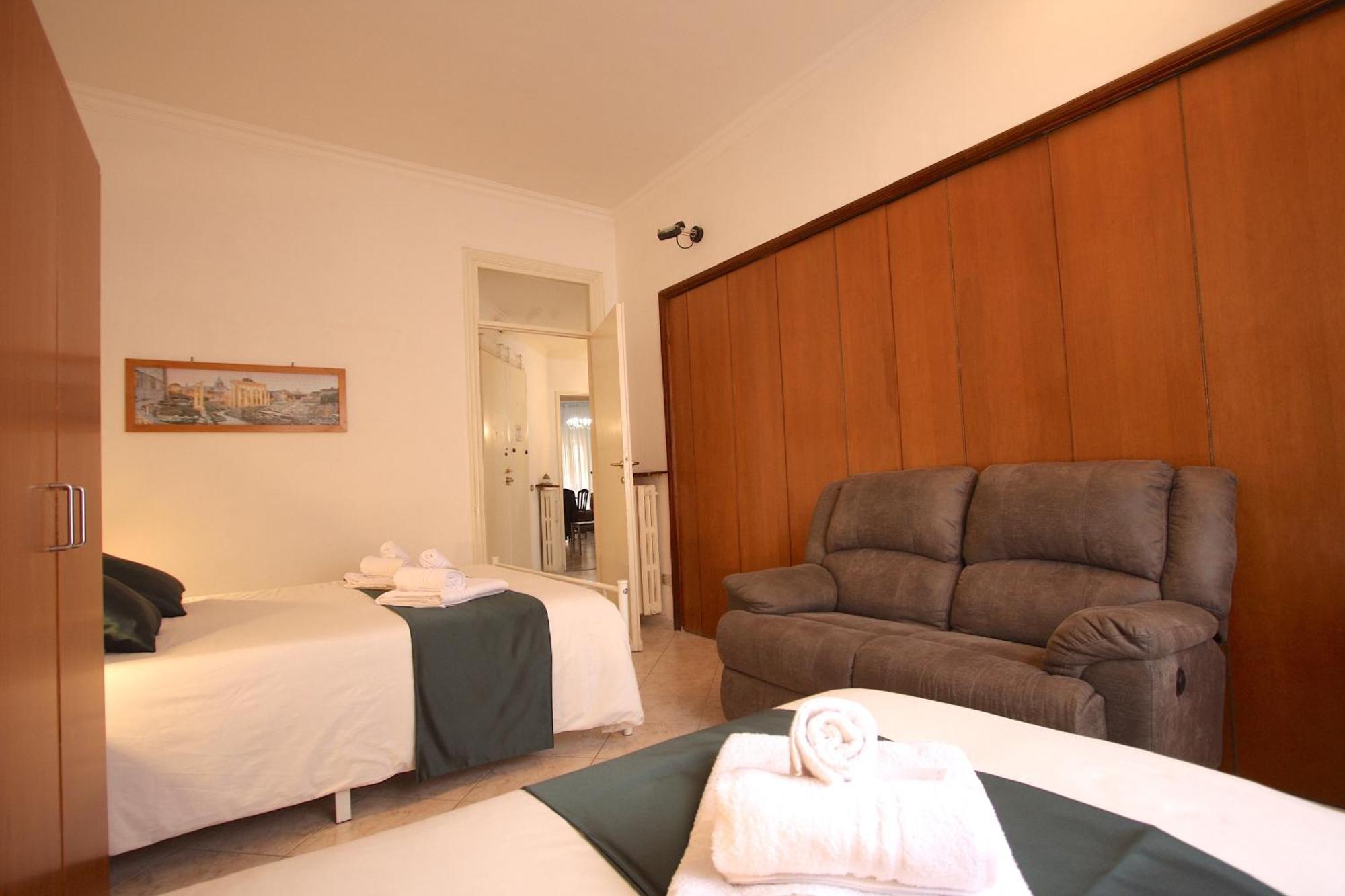 Апартаменты Enea Holiday House Рим Экстерьер фото